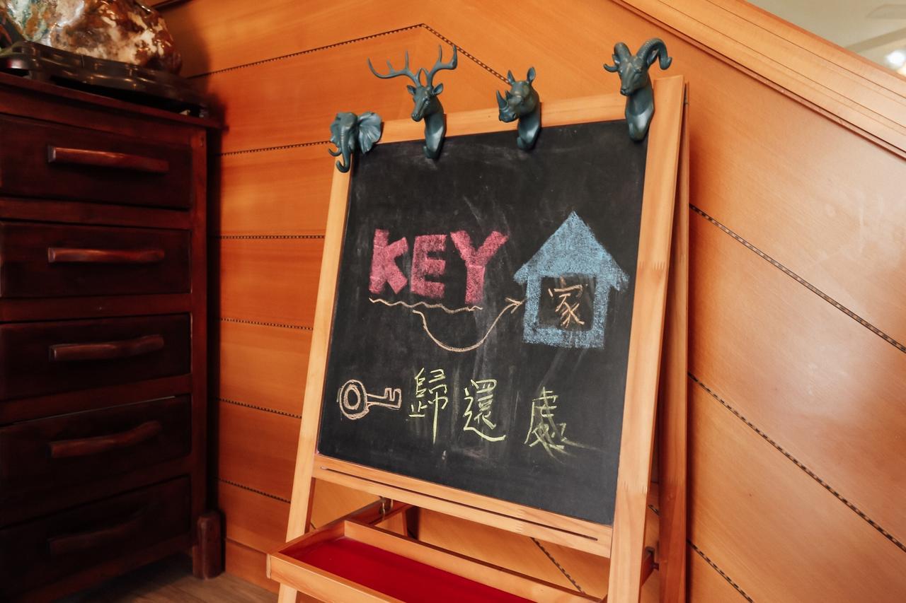 Jia Lin Homestay Donggang Extérieur photo